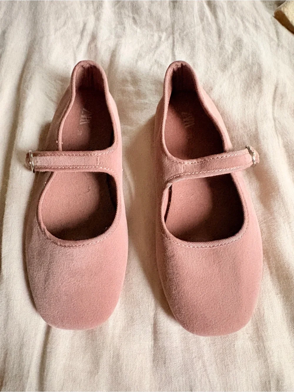Zara kids Maryjane’s Brand New